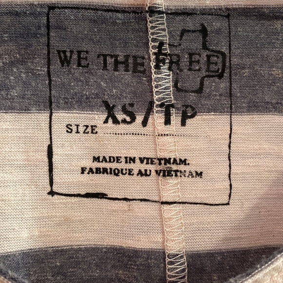 EUC WE THE FREE - Free People Striped Tunic Top 🌸 Loose Fit  🌷 Size XS / TP - Picture 2 of 10